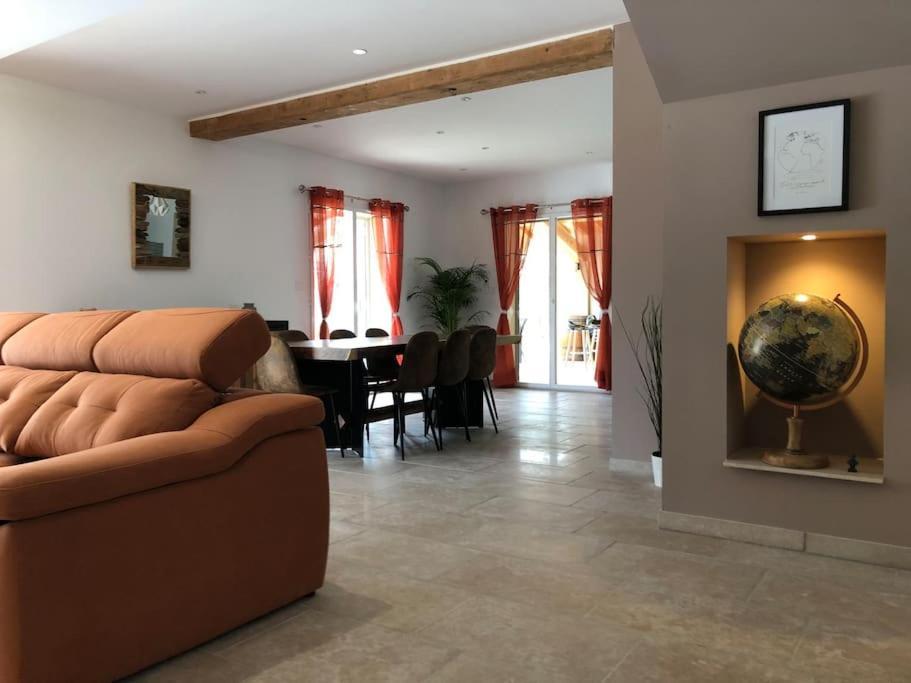 Superbe Villa Neuve A 5 Mn Du Centre Saint-Rémy-de-Provence Zewnętrze zdjęcie